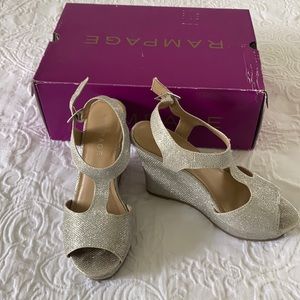 Silver wedges by Rampage